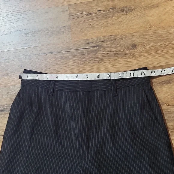 VANHEUSEN Boys' Black Pinstripe Flat Front Polyester Rayon Dress Pants - 16 Slim - Picture 10 of 16